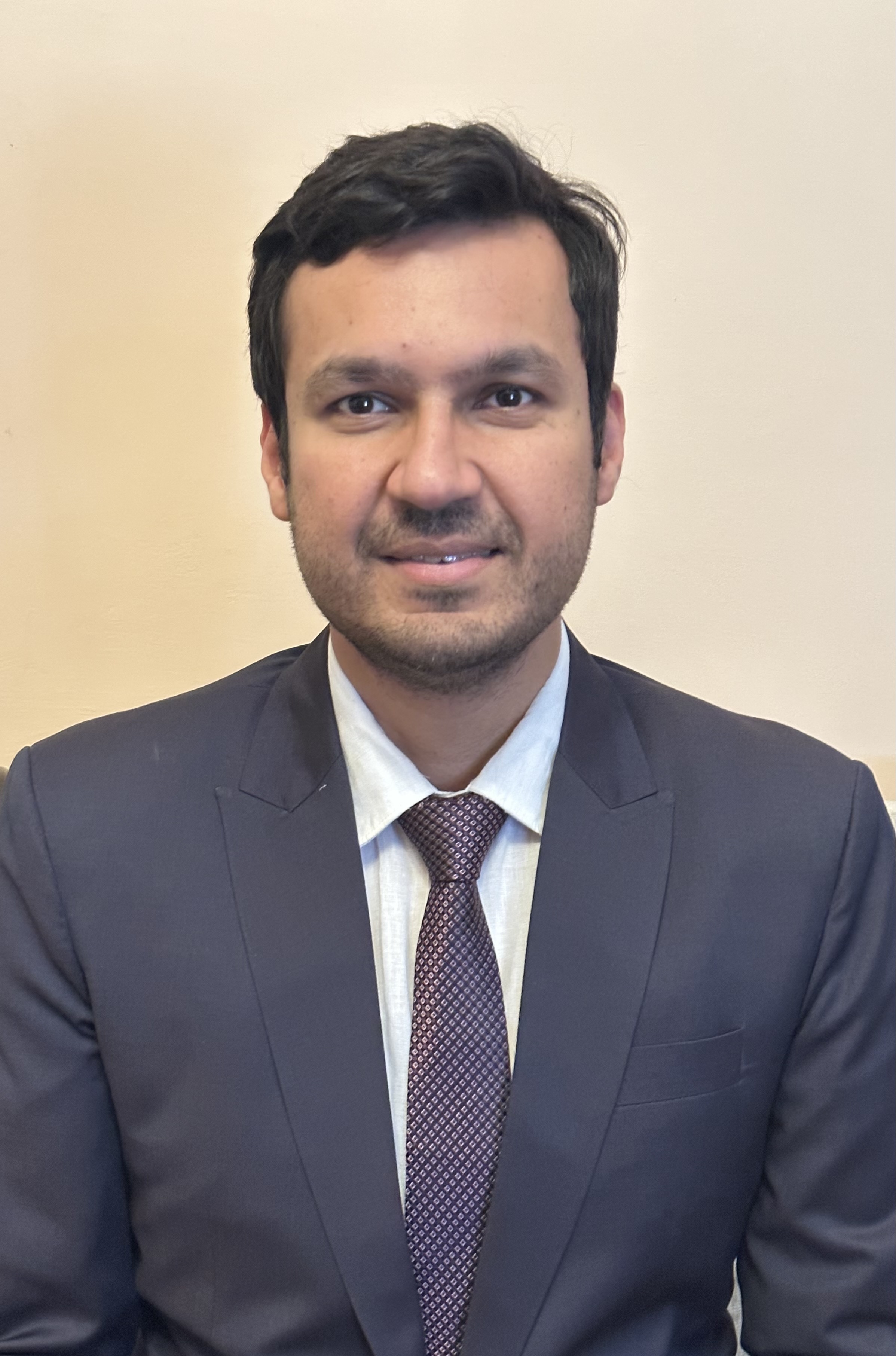 Dr. Akshay Lamba